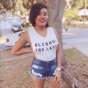 Meet your Posher, Elena